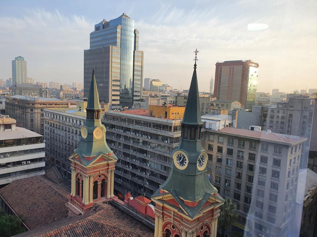 Cómodo departamento en bellas artes con vista privilegiada Santiago Exterior foto