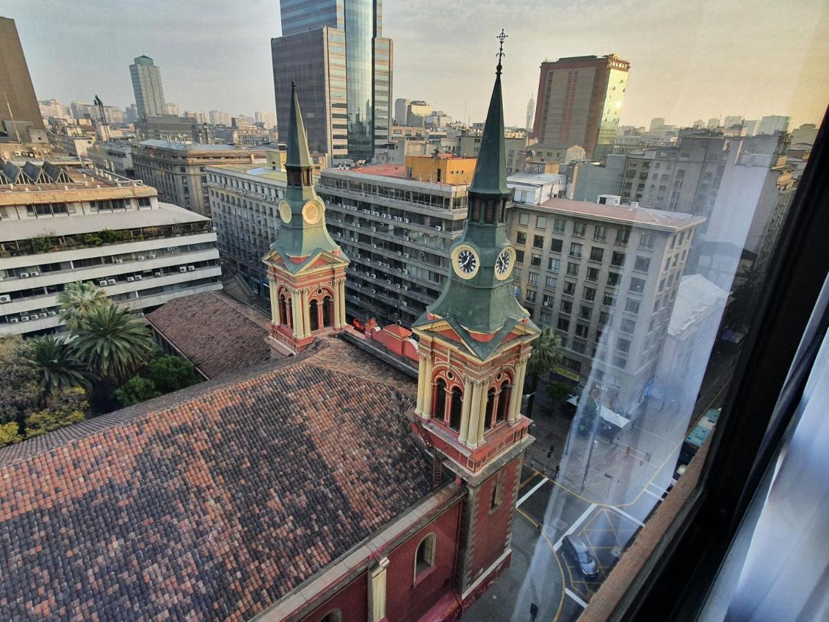 Cómodo departamento en bellas artes con vista privilegiada Santiago Exterior foto